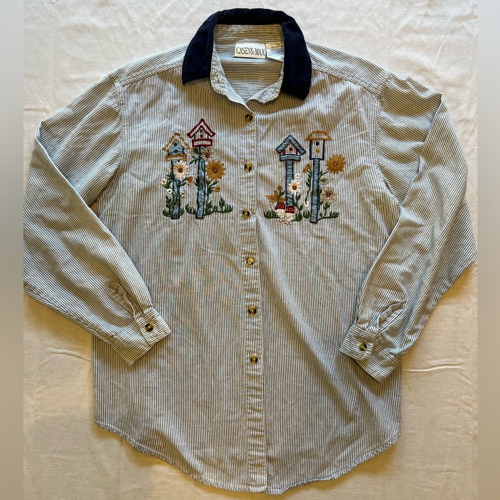 90’s Embroidered Birdhouse Button Down Teacher Aesthetic Cottagecore Gardening